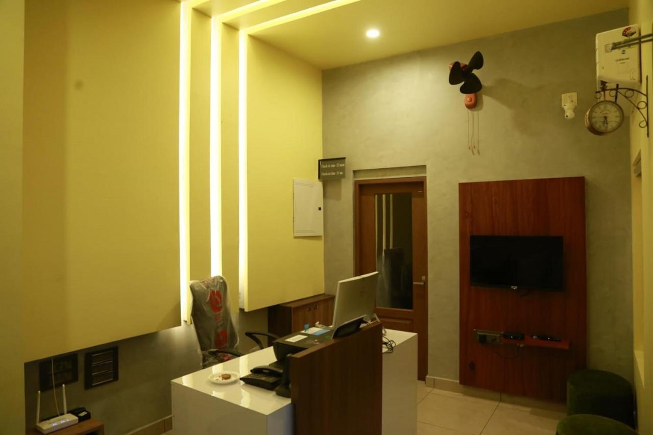 Hotel Casa Orchid Alappuzha Exterior foto